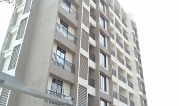 READY TO MOVE FLATS IN KALYAN SHIL ROAD